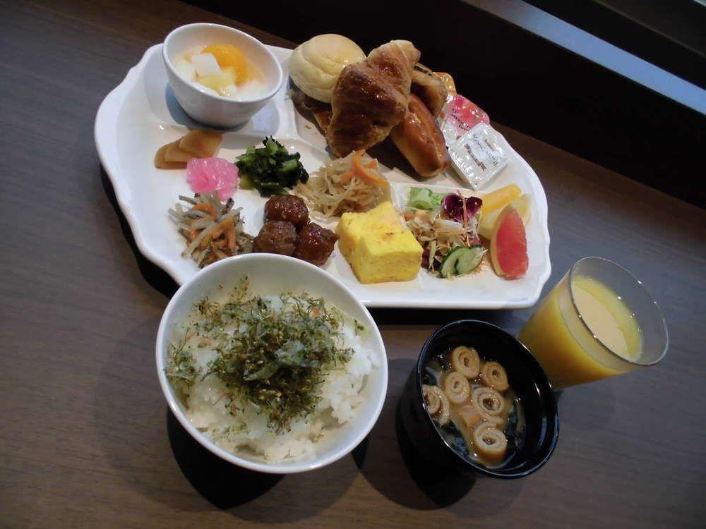 Via Inn Abeno Tennoji Osaka Buitenkant foto